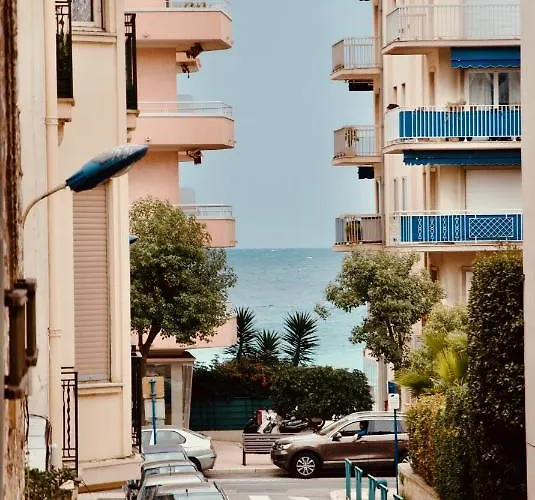 2 Les Clematites Apartment Menton