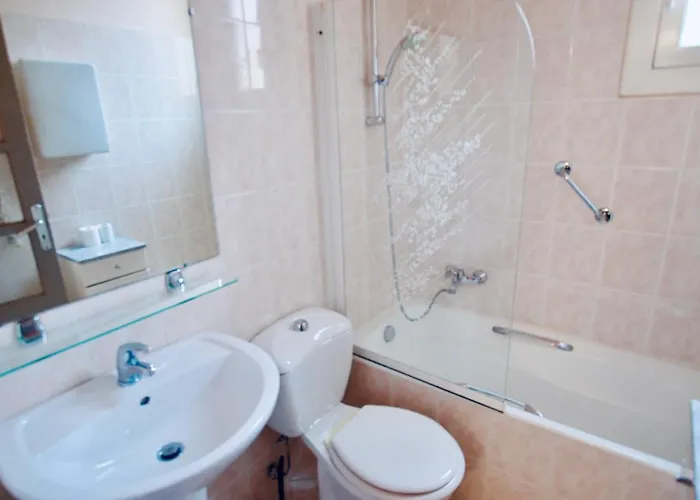 2 Les Clematites Apartment